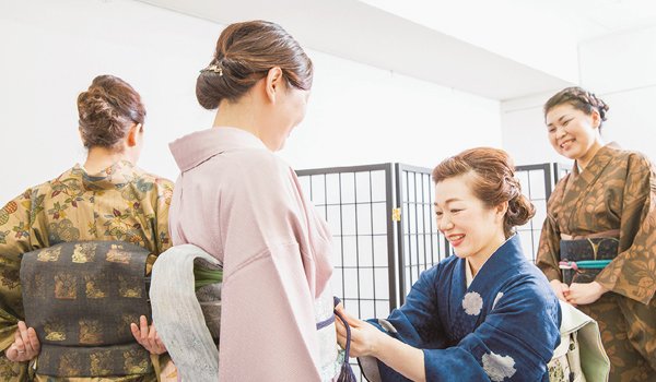 〝ゆるふわ簡単きもの着方教室〞 「着楽会」秋期生募集！！