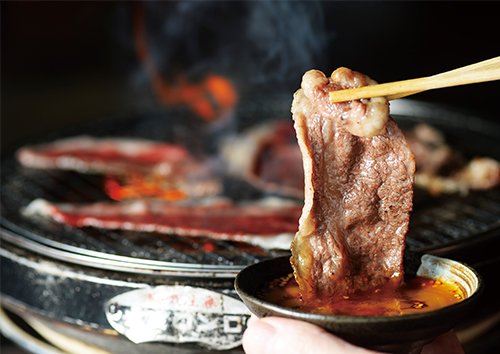 安い。だけどおいしい 炭火で味わう本格焼肉