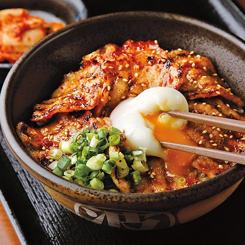 やわらかーい！もち豚カルビ丼（700円～）