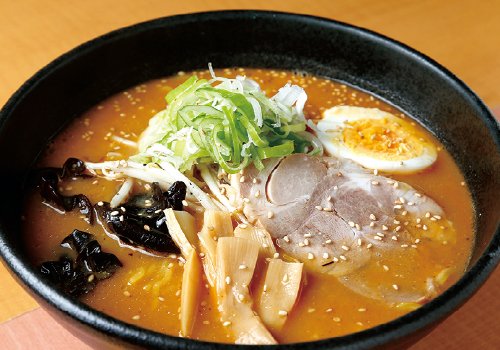 札幌ラーメン、これぞ王道！ 全て道産素材で作りました