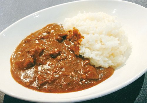 焼肉屋が本気で作ったスパイス牛すじカレー