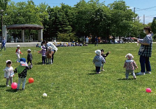 2023年4月入園の0、1、2歳児募集 少ない荷物でらくちん登園♪保護者の方にも優しい保育園です