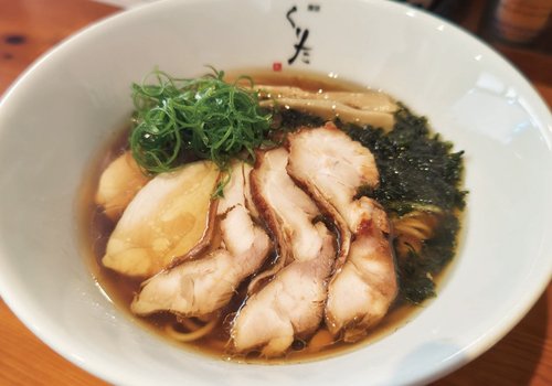 食材からこだわり抜いた本格派ラーメンが味わえます！