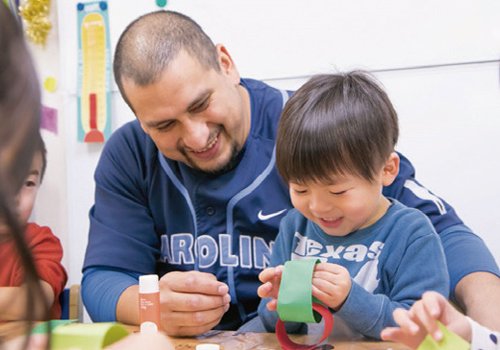 2歳からはじめられる子ども英会話スクール