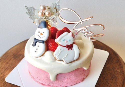 Xmasケーキはシンプルで上質なプリュネルで！