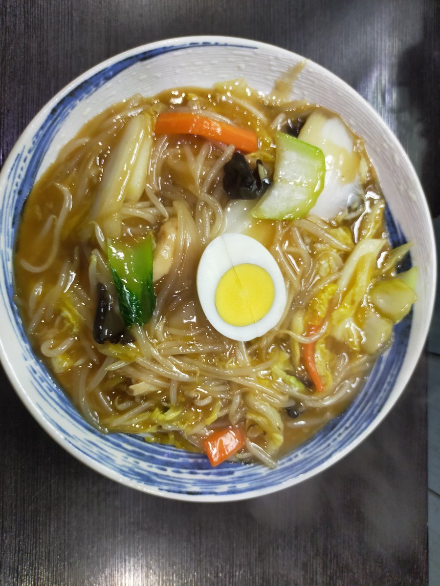 二度目ましてごちそうさまでした #くわの実 #平岸 [やさしい、とんこつ 麺 かまくら【Twitter】]