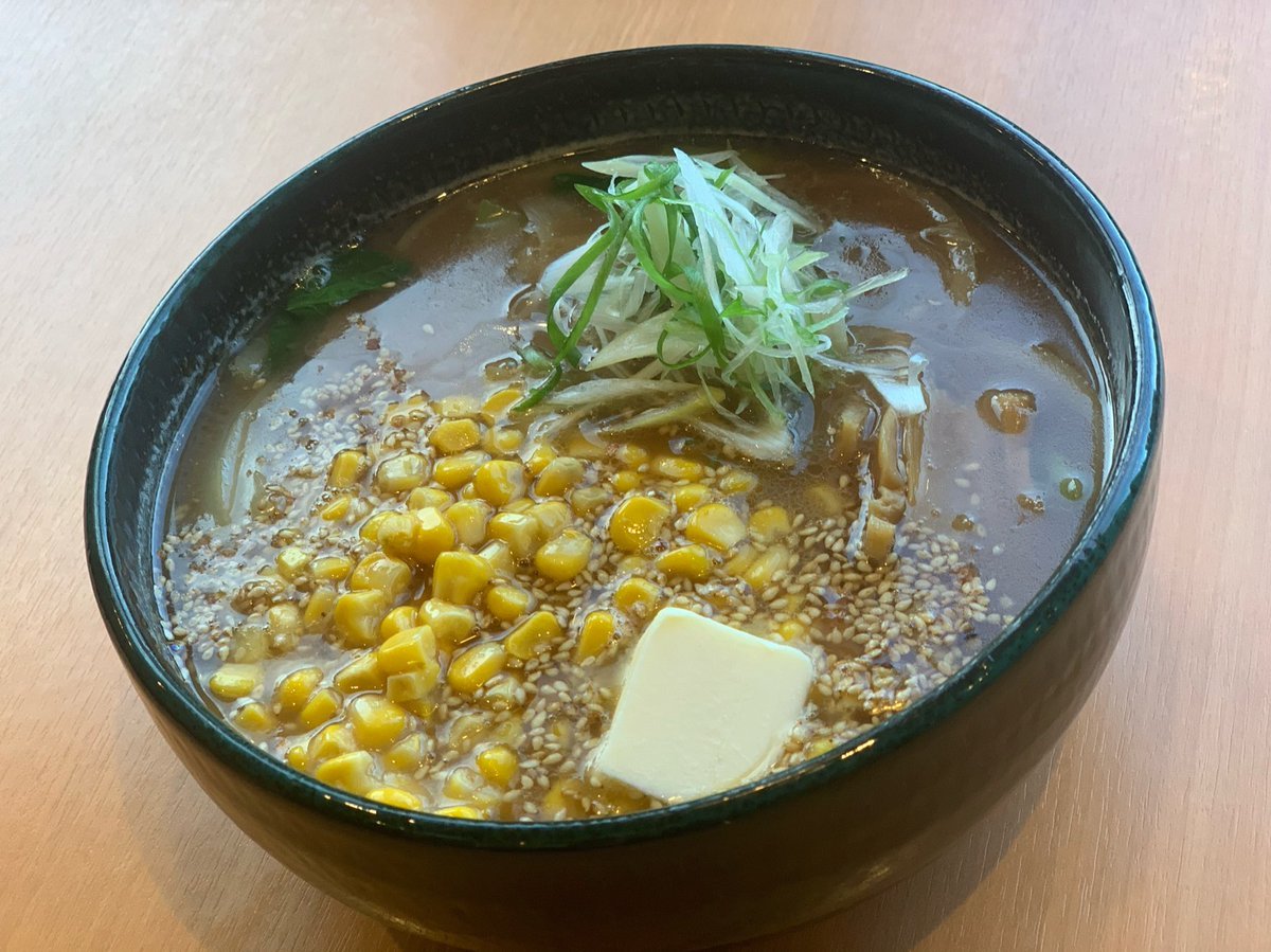 本日22時までUber Eatsの延長営業です😎✌️ラーメンはもちろん、サイドメニューも豊富にご用意しております！！Uber Eats限定... [らぁめん銀波露 札幌手稲店【Twitter】]