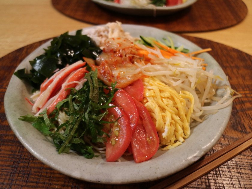 海藻ダイエット再開から1か月マイナス1.6キロめかぶをご飯にかけてめかぶ丼にしたり、冷やし中華にわかめを入れてみたり、みそ汁... [光海藻【Twitter】]