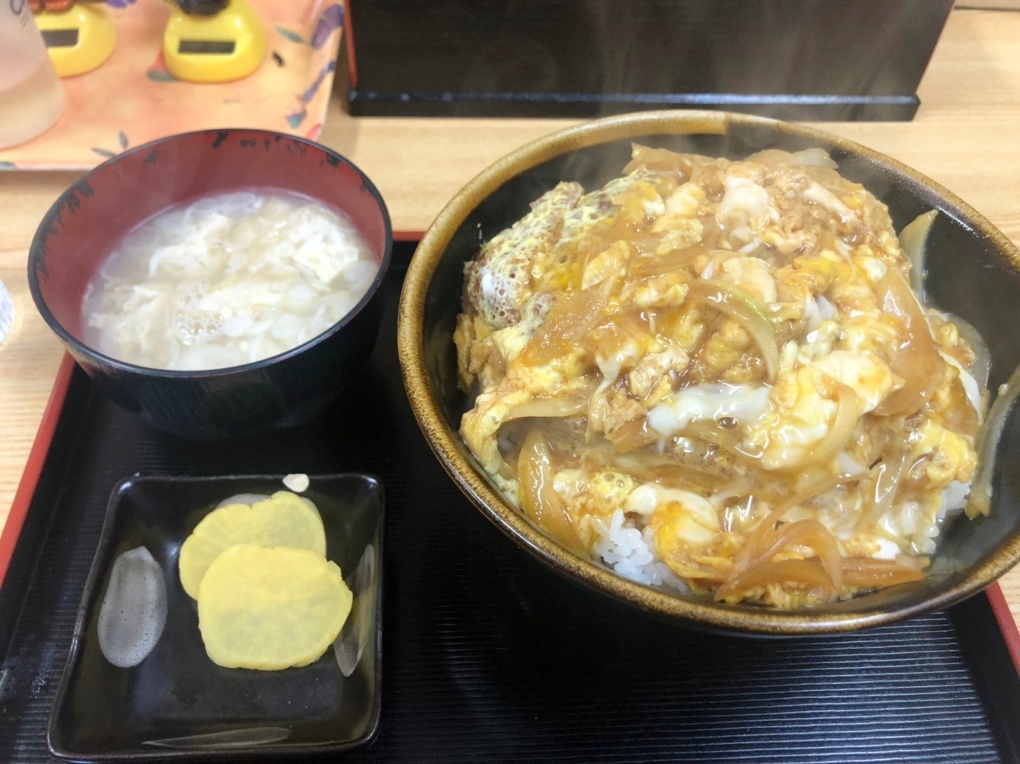 昨日、玉西君からまた美味しそうな写真が送られてきました。  「地元の定食屋に行ったんですけど、そこの大将がわかめとなっと昆布を買ってくれまし... [光海藻【Twitter】]