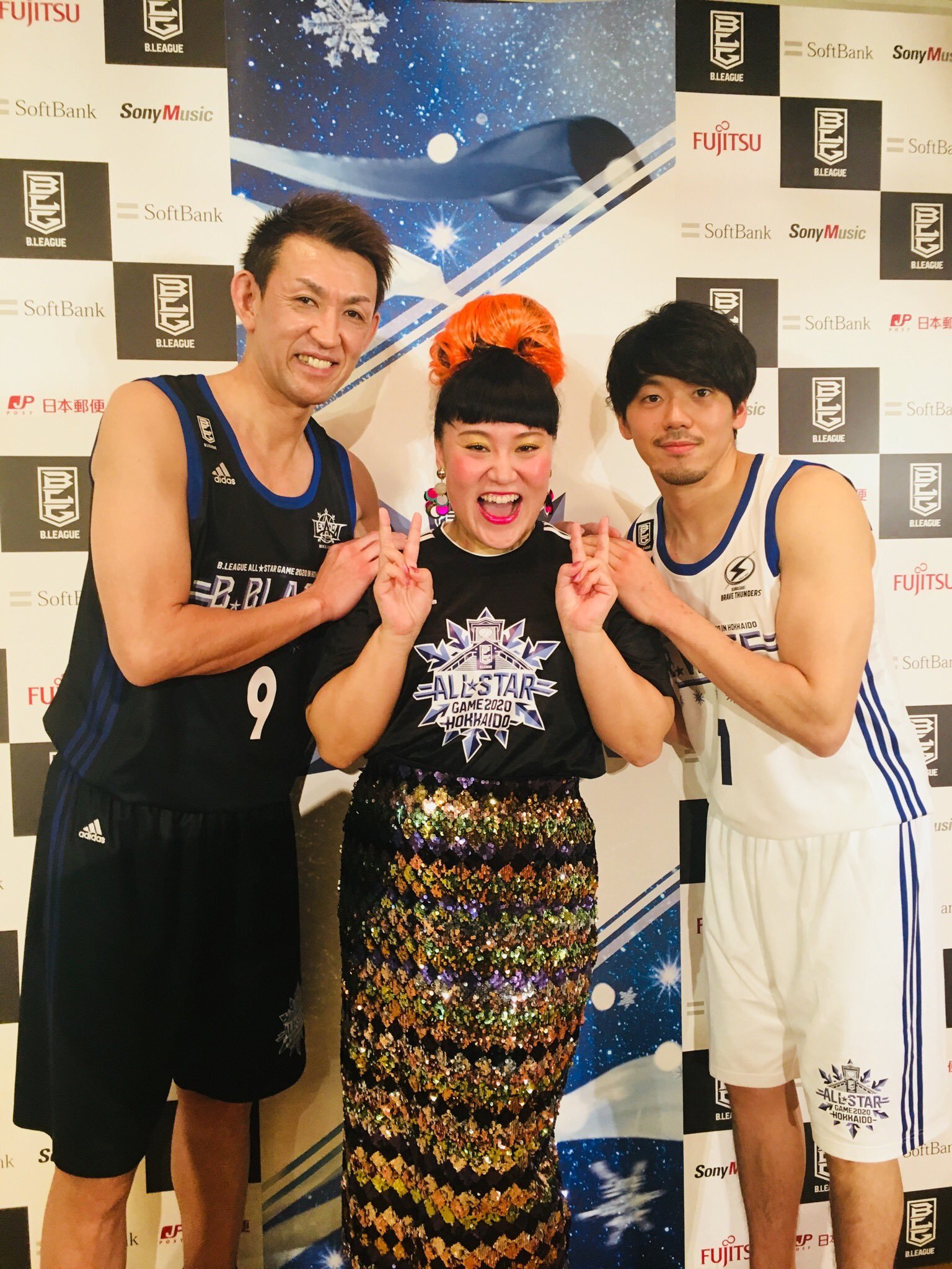 ／ イエス、フォーリンラブ ＼  『B.LEAGUE ALL-STAR GAME 2020 IN HOKKAIDO 出場選手発表会見』にて、... [レバンガ北海道【Twitter】]