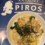 ピロス自慢のランチプラン  焼うどん初めてやってみたッス 食べやすくてお酒にも合うッス  今月好評なら焼うどん第二弾も  #カラオケピロス ... [カラオケピロス【Twitter】]