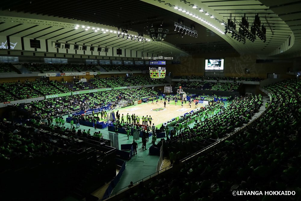 昨日4/19は、#Bリーグ 2019-20シーズン開幕時点で、シーズンの最終日となっておりました。今季はシーズン途中でのリーグ戦の中止とな.... [レバンガ北海道【Twitter】]