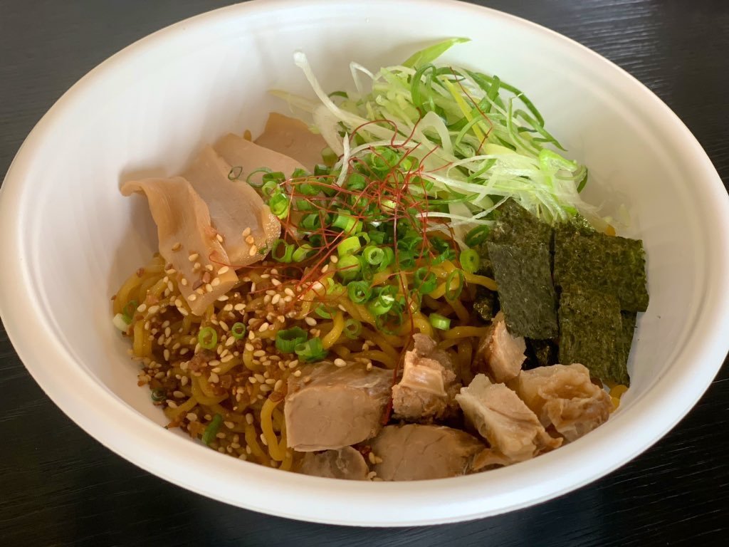 銀波露手稲店は21:00Loとなっております🍜油そばの販売を始めてもう少しで2ヶ月になります😳これだけ広い世界なのでまだまだ宣伝させ..... [らぁめん銀波露 札幌手稲店【Twitter】]