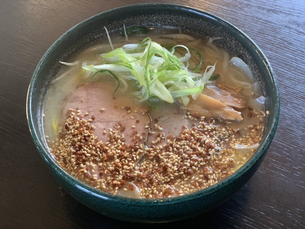 銀波露手稲店では店内メニューを全てお持ち帰りできるようにしております❗️スープ入りのらぁめんは「生麺」又は「茹で麺」をお選び... [らぁめん銀波露 札幌手稲店【Twitter】]