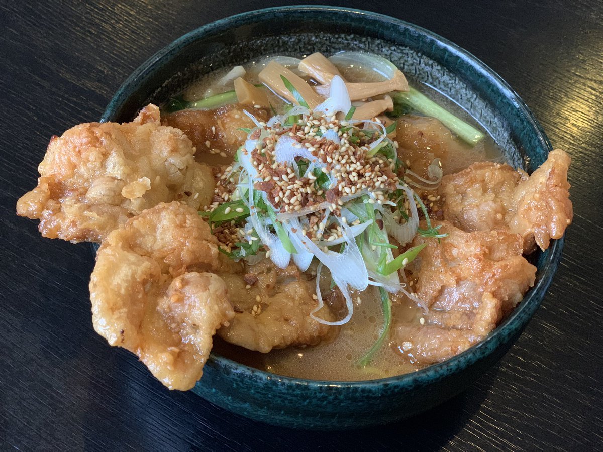 豪快なぱいくぅ麺で夏バテ防止💪暑い日にラーメン食べて汗だくになるのも夏の過ごし方の１つです😎銀波露の看板メニューでもある『ぱ... [らぁめん銀波露 札幌手稲店【Twitter】]