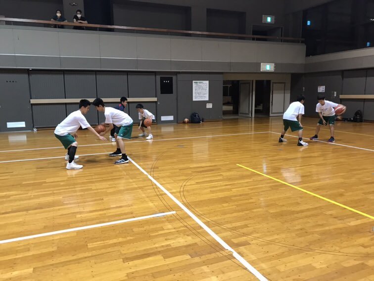 昨日 #野幌総合運動公園 校にてアカデミーがありました！・バスケを始めたい・バスケが上手くなりたいと思ってる人達大募集‼️#... [レバンガ北海道【Twitter】]