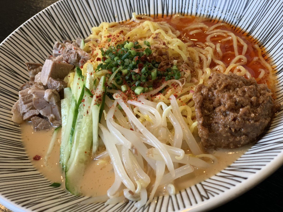 本日も暑くなりそうですね😗💧銀波露手稲店では9月も&quot;肉味噌冷し担々麺&quot; ¥850販売しております🙌🏻8月まで販売していた&quot;肉みそ豚し... [らぁめん銀波露 札幌手稲店【Twitter】]