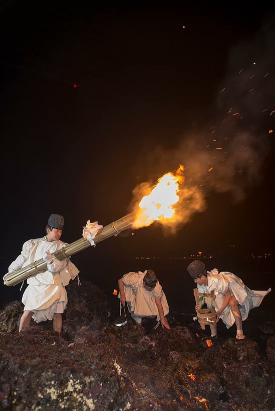 今日はめかぶの日！福岡県にある和布刈（めかり）神社で和布刈（めかり）神事が旧暦の元旦に行われることと、この時期に美味しく旬を... [光海藻【Twitter】]