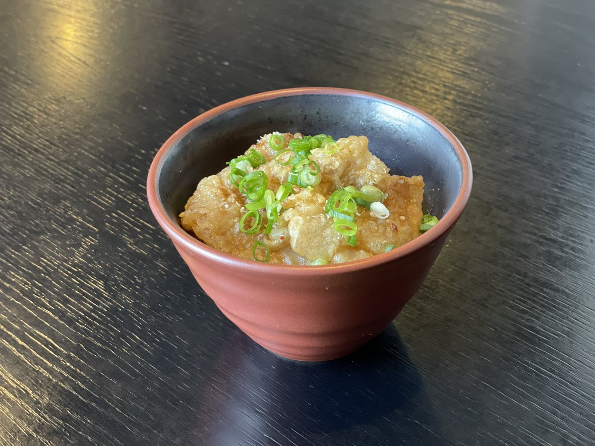 お得なランチメニュー☺️✨🟠ミニぱいくぅ丼🟠ミニ鶏ぱいくぅ丼🟠ミニ魚介チャーシュー丼🟠ミニスタミナ丼11:30〜17:00までの間は... [らぁめん銀波露 札幌手稲店【Twitter】]