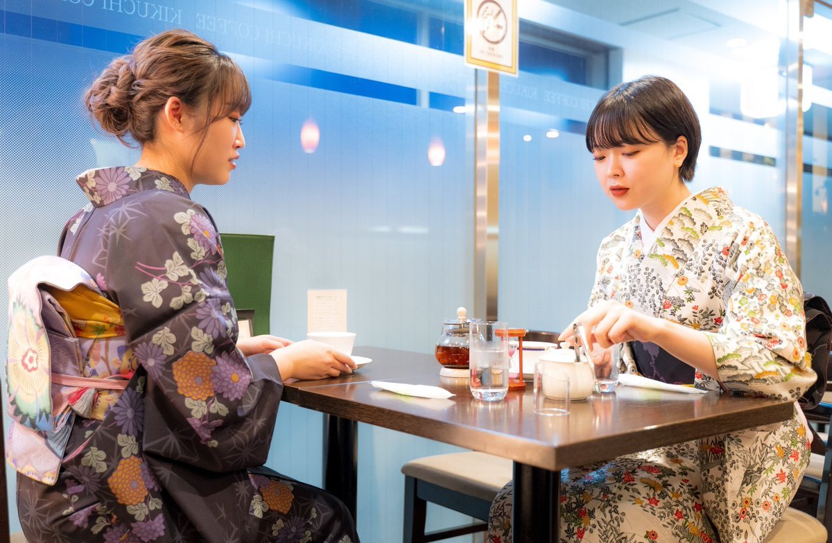 入学式🏫十三参り👧お花見🌸カフェにも行きたい🍰春はきものが似合うシーンが沢山✨自分で着られたらいつでもどこでも気軽にきものでお出掛.... [小林豊子きもの学院【Twitter】]