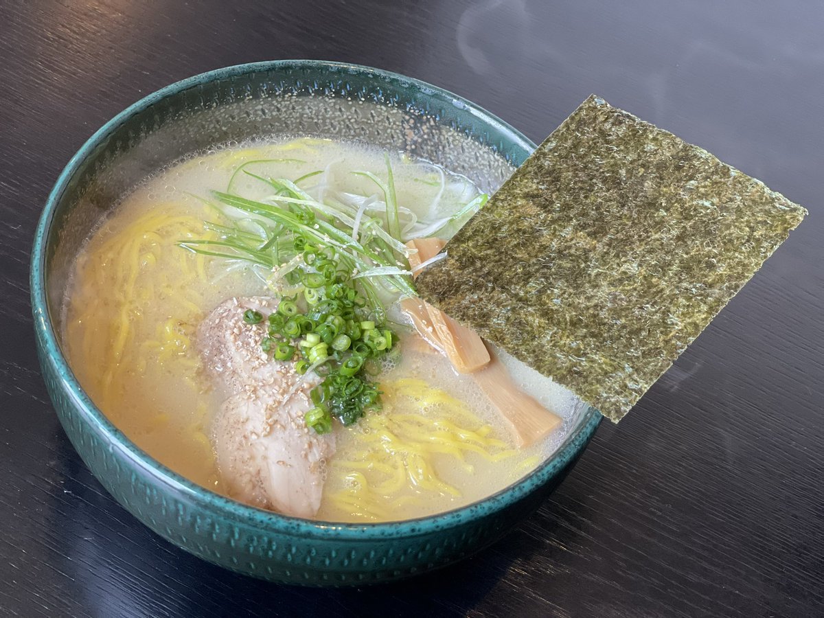 おはようございます☀天気が悪い中、朝ラーのご来店ありがとうございます☺️本日の手稲店の営業時間です😊店内 11:30〜20:30(19:3... [らぁめん銀波露 札幌手稲店【Twitter】]