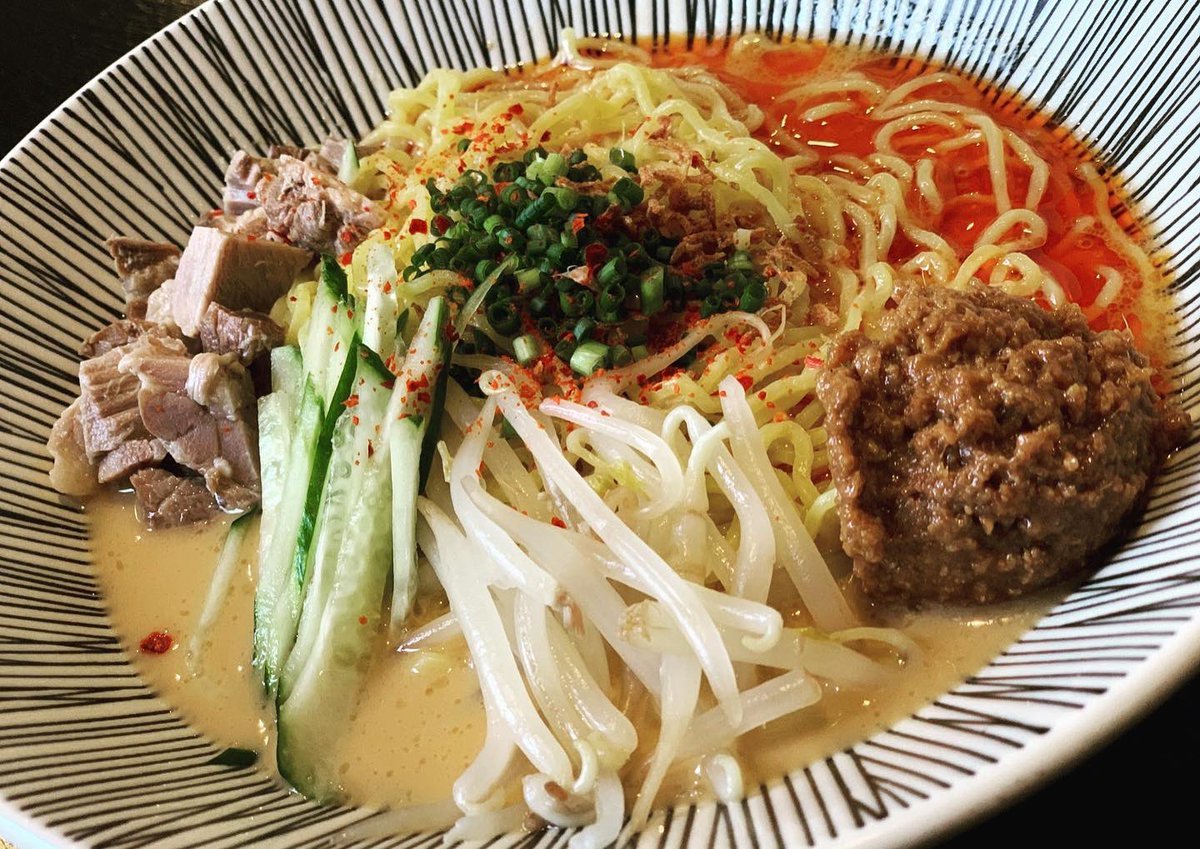 おはようございます☀冷たいメニューご用意しております☺️『冷し担々麺』はたっぷりのひき肉とごまダレを混ぜて召し上がってくださ... [らぁめん銀波露 札幌手稲店【Twitter】]