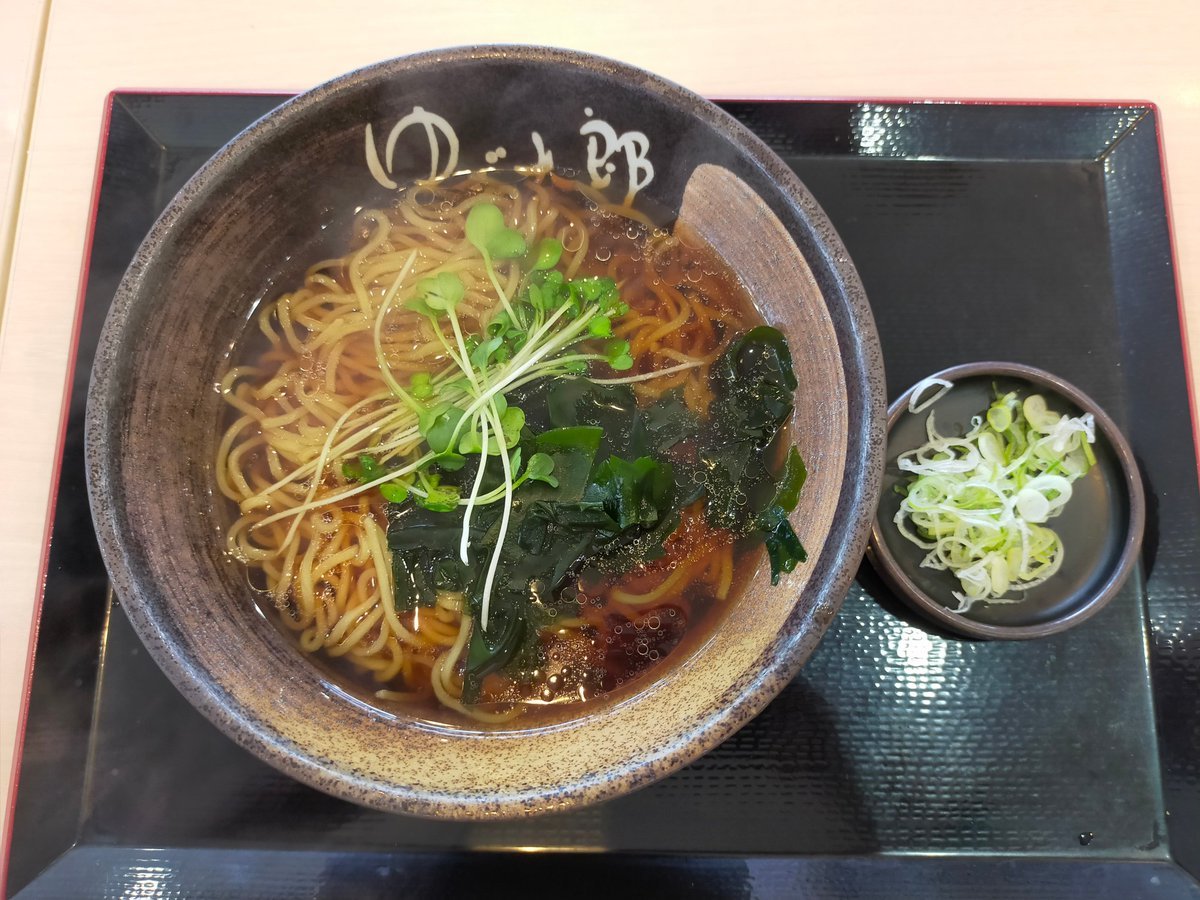 おはようございます朝ラーです #ゆで太郎 [やさしい、とんこつ 麺 かまくら【Twitter】]