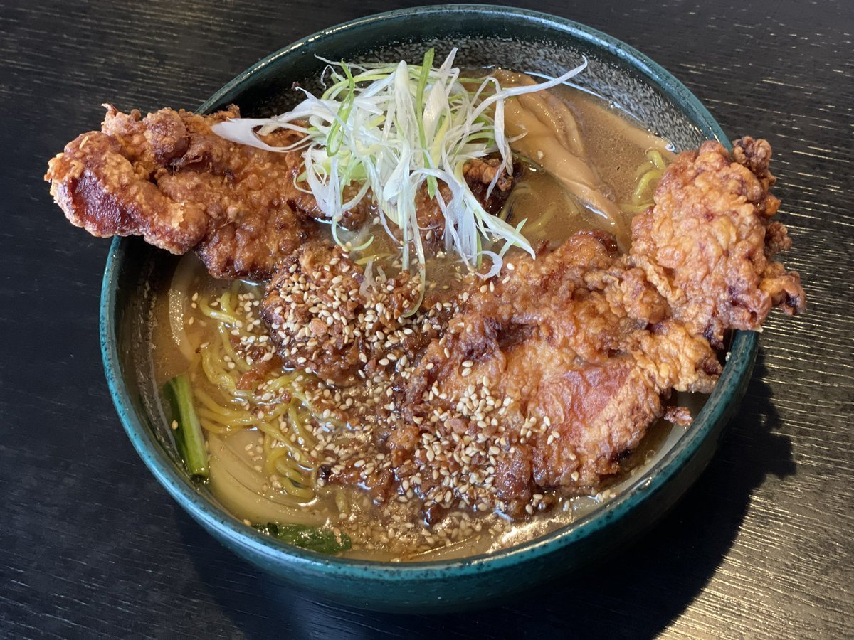 おはようございます！！週末はラーメン教室からスタートしました☺️🍜子供たちと楽しくラーメン作って最高の時間でした😎！本日も銀... [らぁめん銀波露 札幌手稲店【Twitter】]