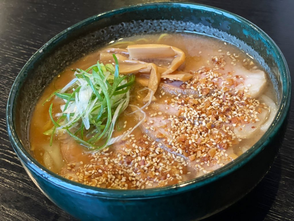 銀波露手稲店では『新時代個性派拉麺』を提供しております！ここでしか食べられない味、ここでしか味わえない一杯🍜香ばしい香りと... [らぁめん銀波露 札幌手稲店【Twitter】]