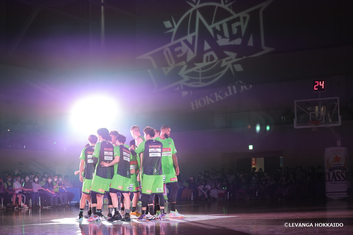 12/17(土) #JALサンクスデー✈🏀「#レバンガ北海道 #全緑応援 フォトコンテスト」を実施します📸ご応募の中から抽選で20名様に... [レバンガ北海道【Twitter】]