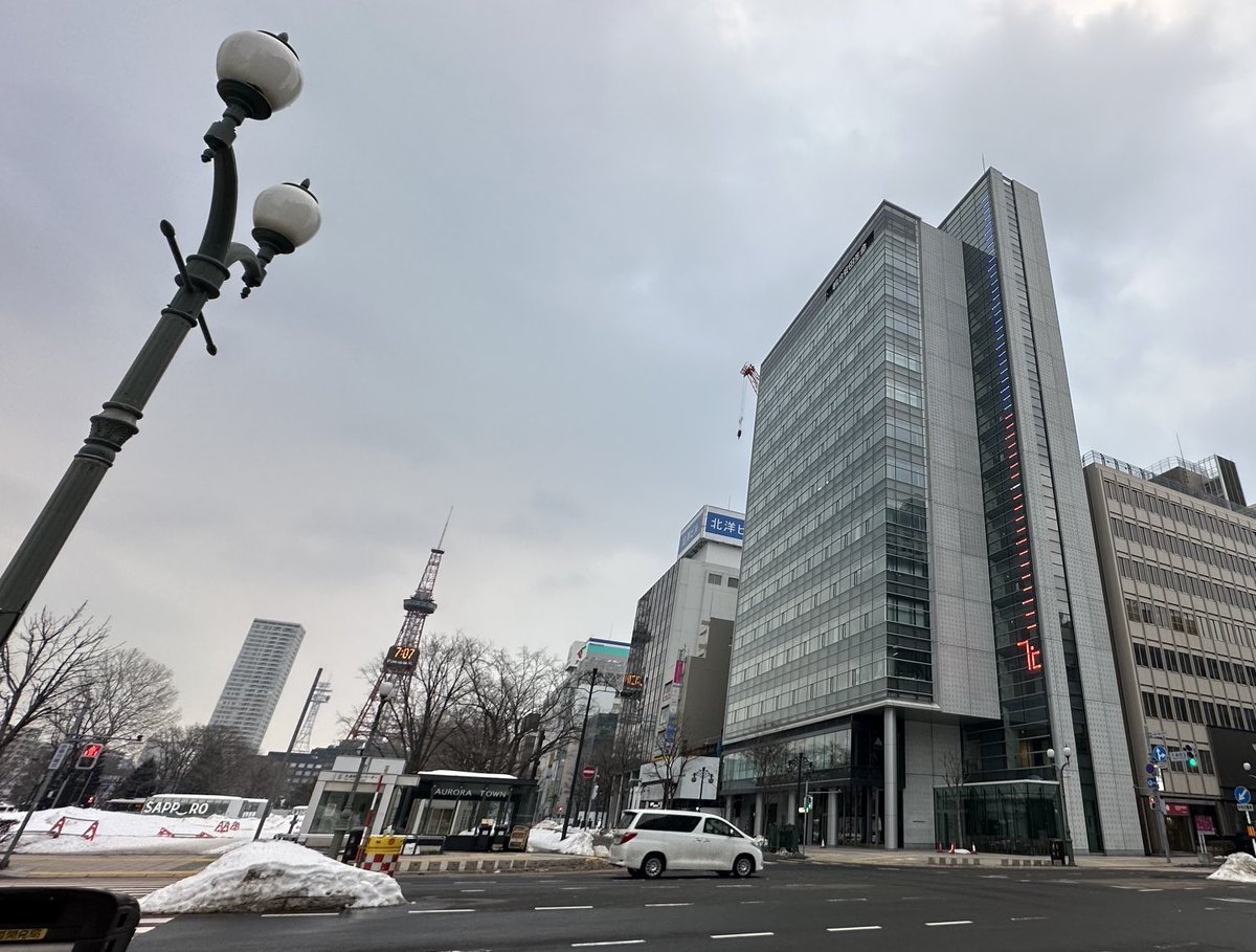 今日から弥生、3月💐弥=いよいよから、草木がいよいよ生い茂る「木草弥や生ひ月 (きくさいやおひづき) 」です🌿防寒コートは少し薄手に..... [小林豊子きもの学院【Twitter】]