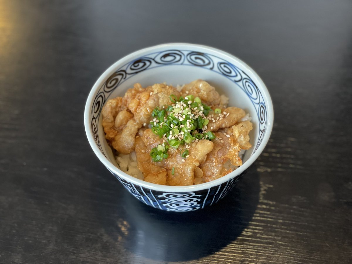 本日限定で販売している『ラムぱいくぅ丼』がUberEats、Woltにてご注文できます😏🔥大好評で嬉しいです☺️🙏✨UberEatsは... [らぁめん銀波露 札幌手稲店【Twitter】]