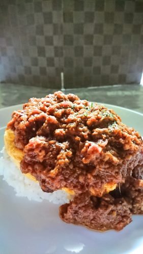 洋食家はるひです。今週の週替わりメニューは、『望来豚といけだ牛の野菜ペーストカレーオムライス＆ミ [洋食家はるひ【ブログ】]